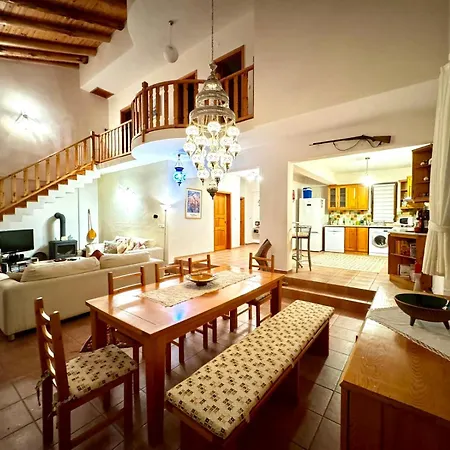 Olive Villa