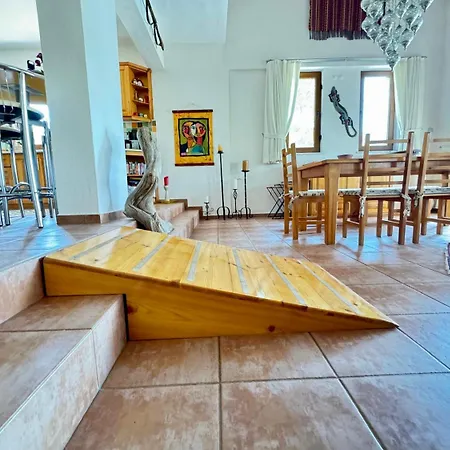 Olive Villa