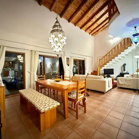 Olive Villa